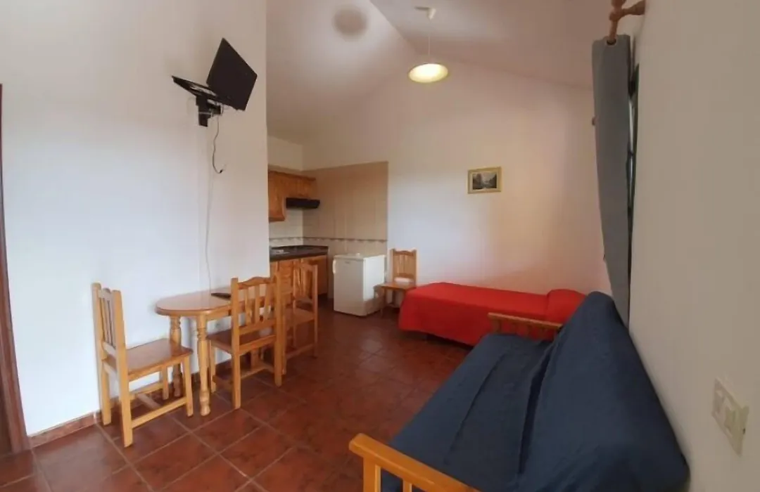 Casas Rurales Amparo Las Hayas-1